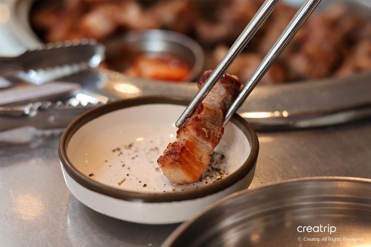 首爾好玩 月火食堂 麻浦 麻浦站 麻浦美食 麻浦烤肉 蜜蠟熟成 烤肉 韓國烤肉