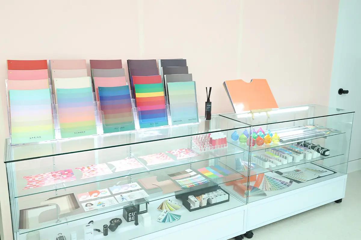 Хувийн өнгөт шинжилгээний туршлагын нарийвчилсан тойм