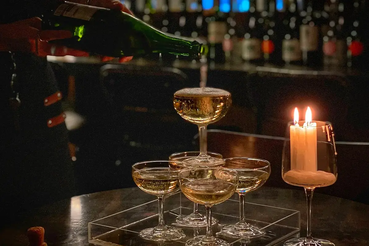 韓國美食 韓國wine bar 首爾美食 首爾wine bar 乙支路美食 乙支路餐廳 vinzip menu 價錢 推薦韓國酒吧 韓國bar 首爾酒吧 首爾bar 首爾酒吧推薦 韓國夜生活 聖水酒吧 東大門酒吧 弘大酒吧 梨泰院酒吧 韓國特色酒吧 推薦 介紹 預約 價錢 乙支路 Vinzip