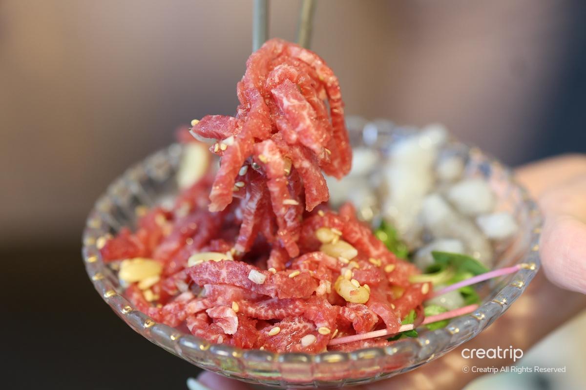 品味湯汁的龍蝦盛宴