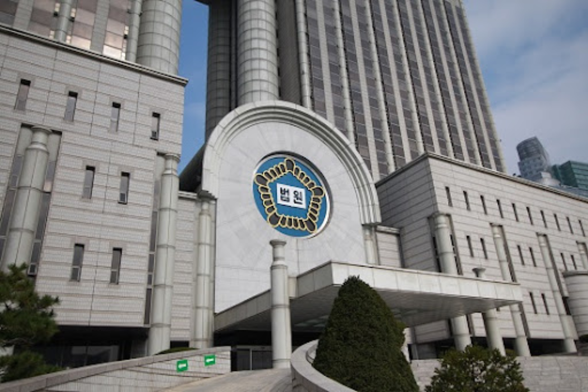 閔熙珍HYBE內鬨 閔熙珍HYBE內鬨懶人包 閔熙珍HYBE內鬨時間線 閔熙珍記者會 閔熙珍ADOR 閔熙珍罷免 閔熙珍經營權 NewJeans NewJeans公司 公開內幕 臨時股東大會 NewJean家長父母立場