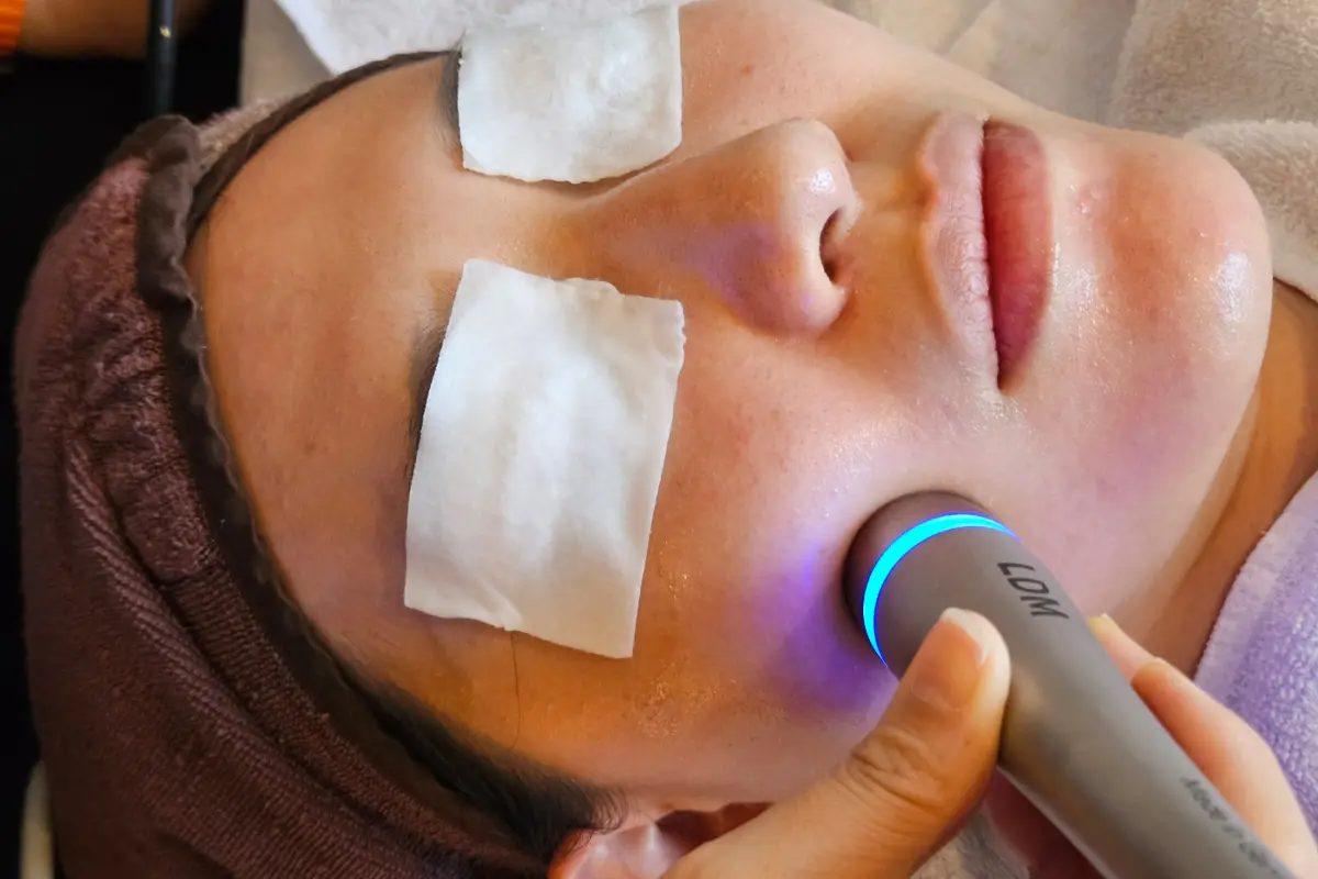 韓國醫美 弘大皮膚管理 皮膚科 美白 音波拉提 弘大入口站 弘大站醫美 弘大站皮膚管理 韓國皮膚管理 韓國拉提 韓國保養 뷰티 弘大醫美 Abijou clinic