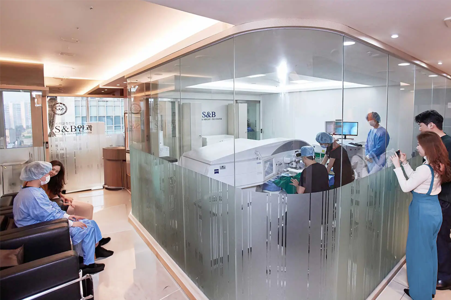 laser eye surgery in korea, apgujeong s&b eye clinic
