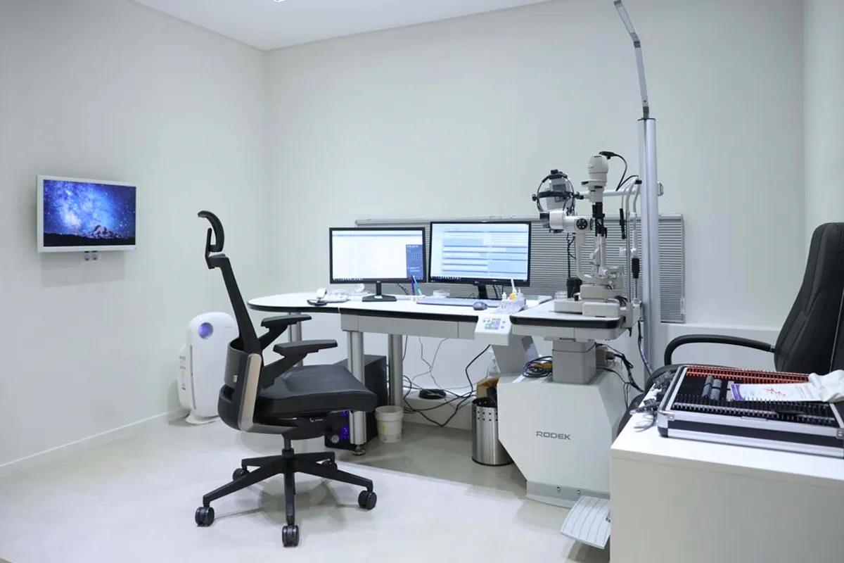 韓國近視雷射 手術 全飛秒 smile 優缺點韓國眼科診所 近視雷射手術 推薦