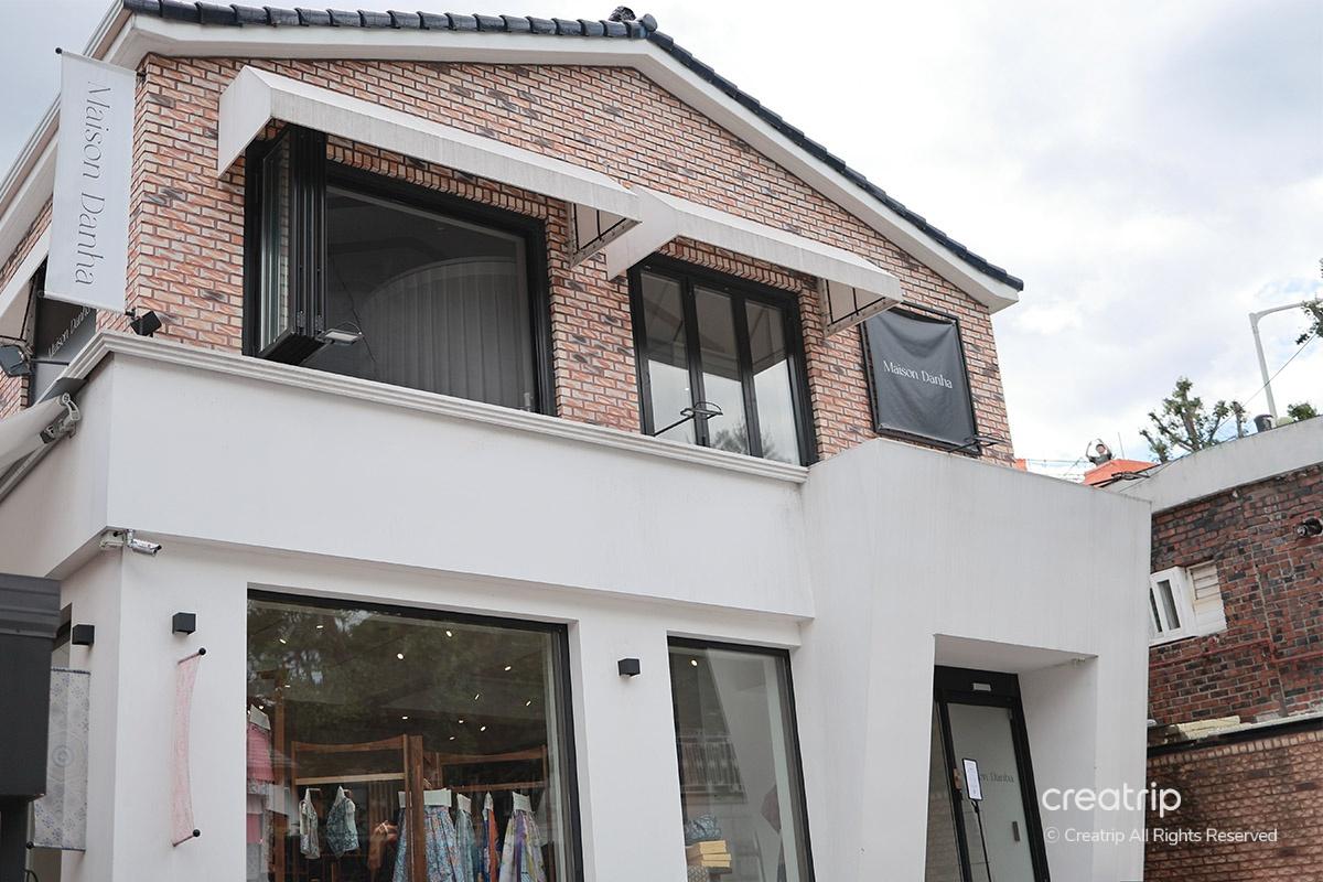 景福宮韓服 韓服店 韓服租借 借韓服 韓服 首爾韓服店 景福宮韓服店 韓服推薦 安國站 景福宮 租韓服 韓服店家 景福宮韓服租借 Danha韓服