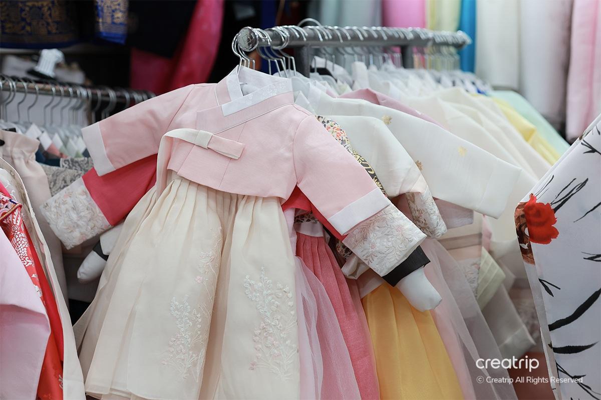 韓服 昌慶宮 昌德宮 昌慶宮韓服 鍾路韓服 鍾路韓服租借 昌慶宮韓服租借 韓國史劇韓服 傳統韓服 古宮韓服 韓國旅遊