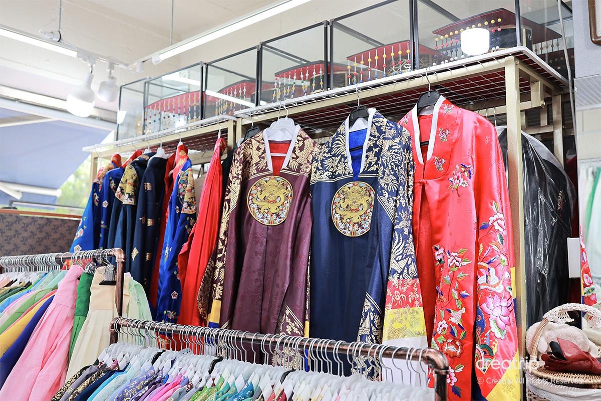 韓服 昌慶宮 昌德宮 昌慶宮韓服 鍾路韓服 鍾路韓服租借 昌慶宮韓服租借 韓國史劇韓服 傳統韓服 古宮韓服 韓國旅遊