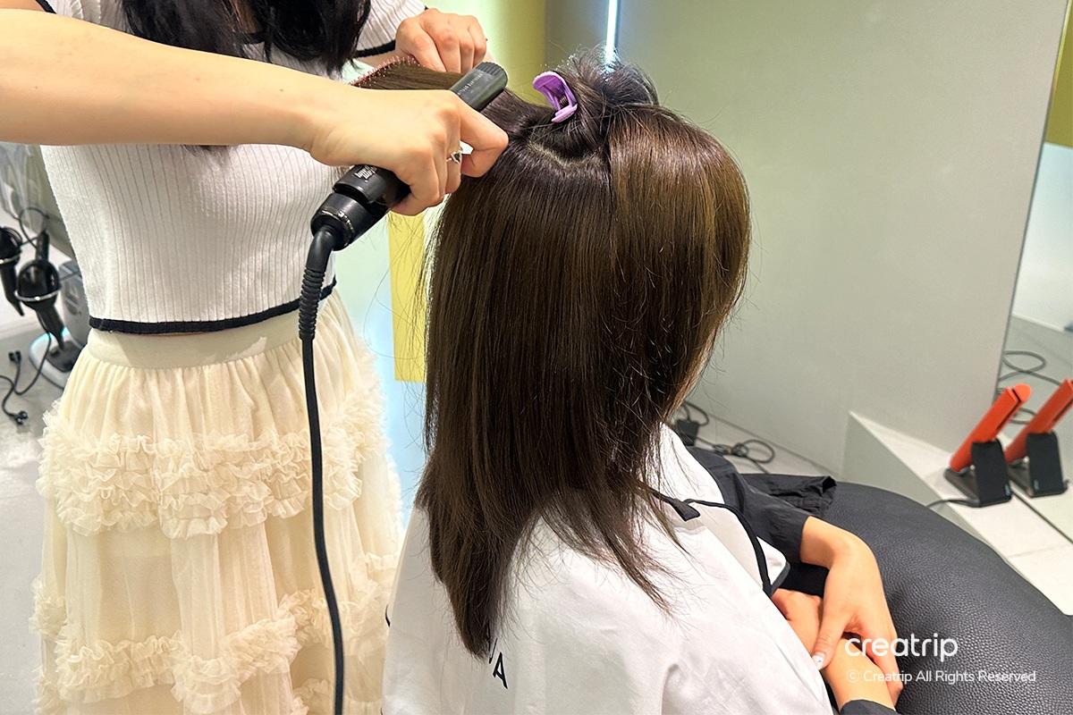 LEEKAJA HAIR LEEKAJA HAIR明洞店 沙龍 韓國染髮 韓系染髮 明洞美髮 頭髮護理 明洞美容院 韓國沙龍 清潭 美髮 染髮 剪髮 護髮 美髮廊 髮廊 美髮院 美容院 韓國美髮 韓國美髮院 韓國髮廊 明洞 首爾美髮 燙髮 美髮推薦