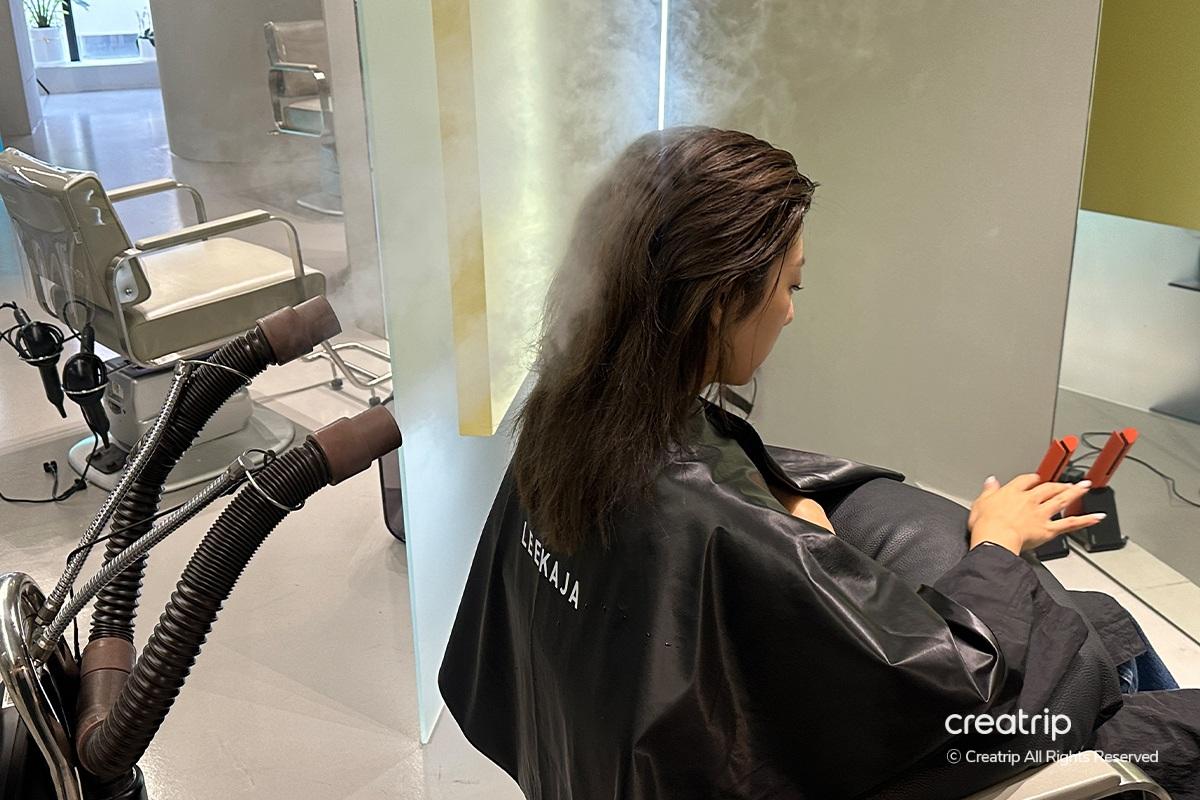 LEEKAJA HAIR LEEKAJA HAIR明洞店 沙龍 韓國染髮 韓系染髮 明洞美髮 頭髮護理 明洞美容院 韓國沙龍 清潭 美髮 染髮 剪髮 護髮 美髮廊 髮廊 美髮院 美容院 韓國美髮 韓國美髮院 韓國髮廊 明洞 首爾美髮 燙髮 美髮推薦