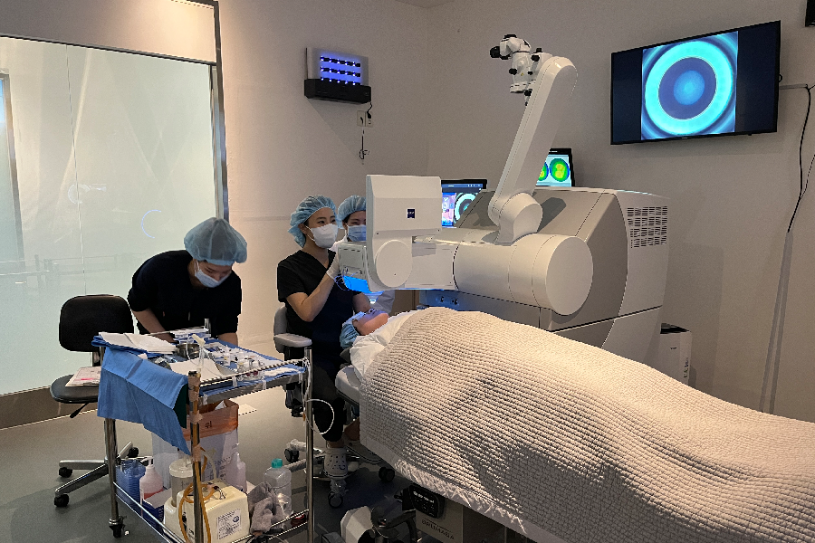 韓國近視雷射 推薦 韓國全飛秒SMILE 手術推薦 評價 首爾江南 眼科診所 雷射