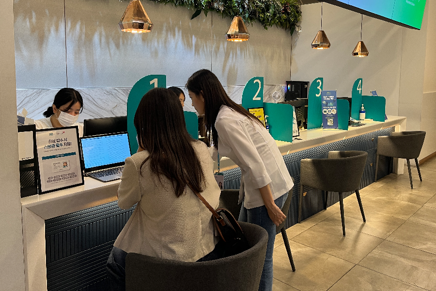 韓國近視雷射 推薦 韓國全飛秒SMILE 手術推薦 評價 首爾江南 眼科診所 雷射