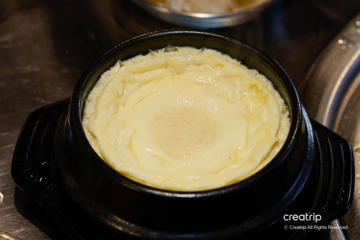 弘大美食 首爾美食 韓國美食 烤肉料理 弘大烤肉 胖胖豬頰肉