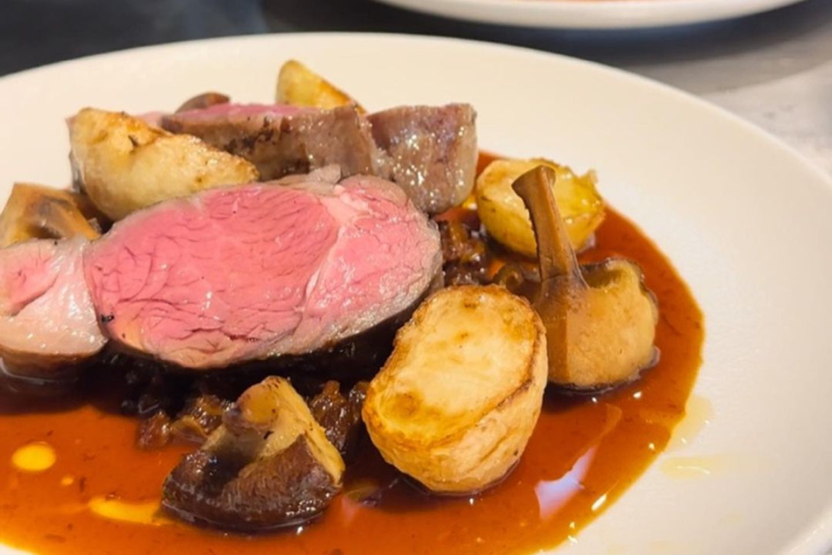 黑白大廚 흑백요리사 Netflix 韓國餐廳 韓國美食 白湯匙大廚餐廳 黑湯匙大廚餐廳 烹飪狂人 요리하는 돌아이