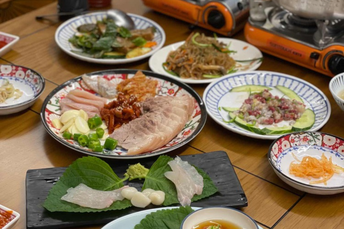 黑白大廚 흑백요리사 Netflix 韓國餐廳 韓國美食 白湯匙大廚餐廳 黑湯匙大廚餐廳 阿姨無菜單料理一號 이모카세1호