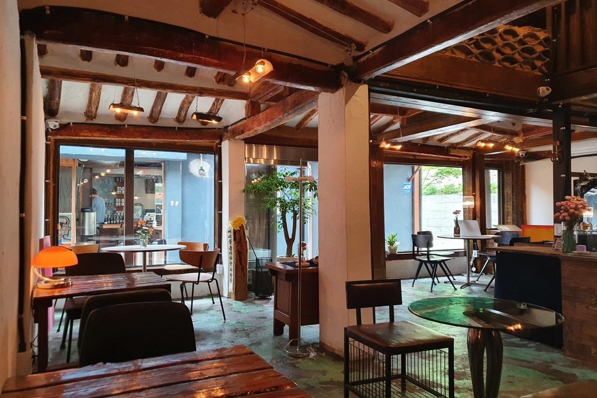 首爾 西巡邏街 2025 推薦 西巡邏街交通 散步 咖啡廳 餐廳