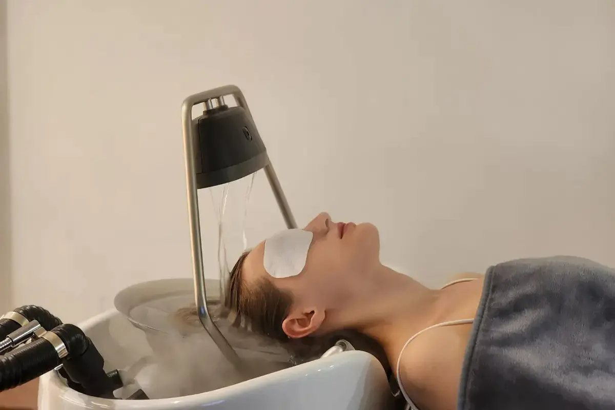 頭皮SPA 韓國頭皮SPA 韓國頭皮水療 韓國美髮 韓國美容 韓國髮型屋 首爾頭皮SPA 頭皮SPA介紹 韓國頭皮SPA推薦 價錢 預約