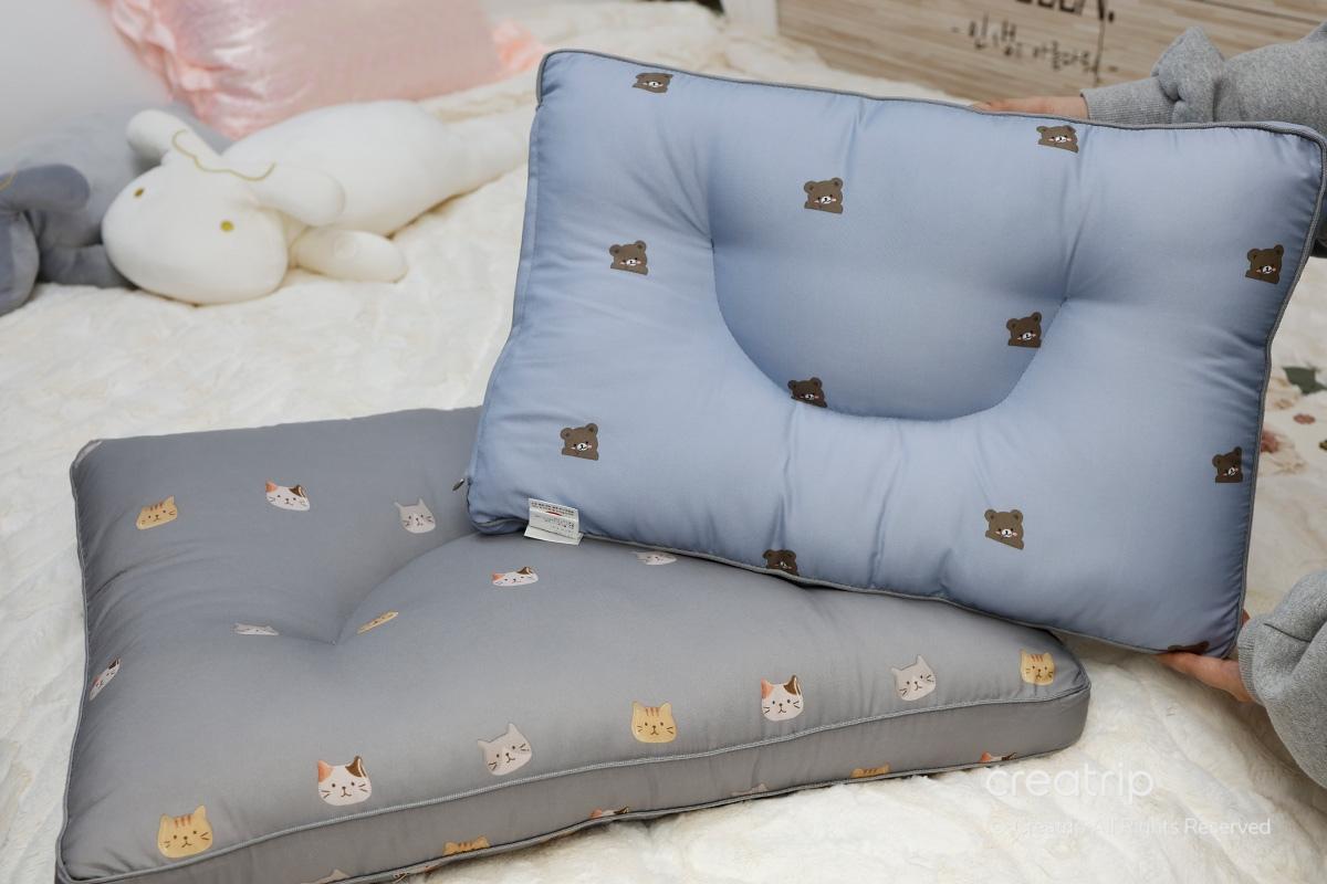 真空包裝後的被子，展示減少體積後更便於攜帶。