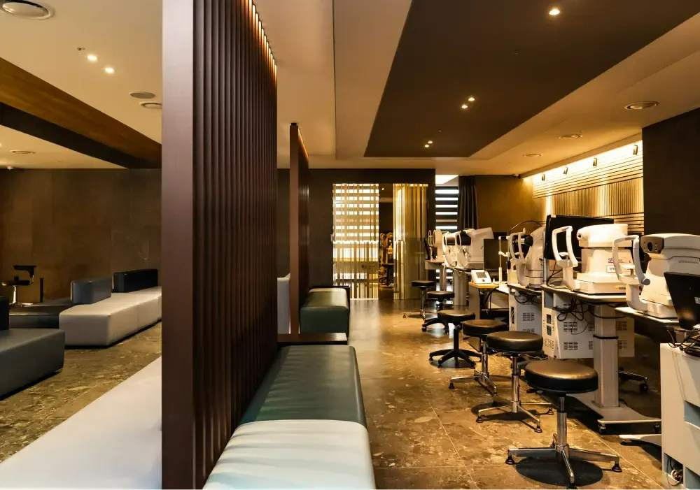 Gangnam Bright Eye Clinic