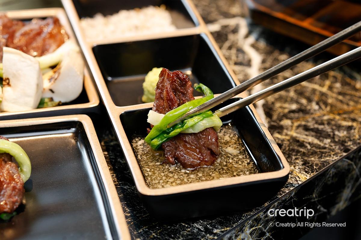 韓燒 韓牛 韓牛排骨 韓牛原條牛仔骨 韓牛原條排骨 弘大燒肉 弘大韓燒 燒肉餐廳推薦 韓牛餐廳推薦 太初排骨 태초갈비