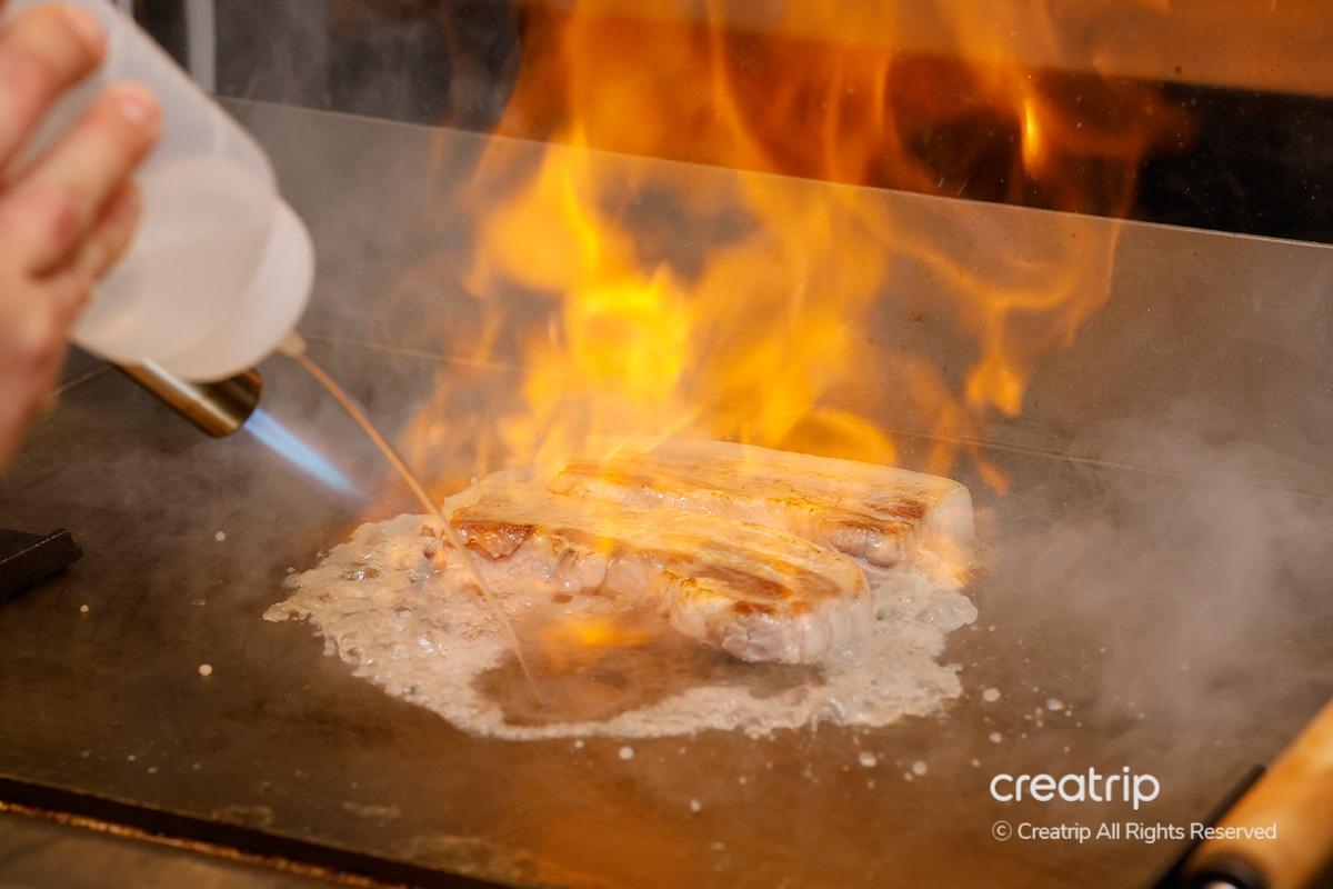首爾五花肉 烤肉 生拌牛肉 烤肉店 益善洞牧場 明洞美食店 首爾美食 韓國烤肉 明洞美食