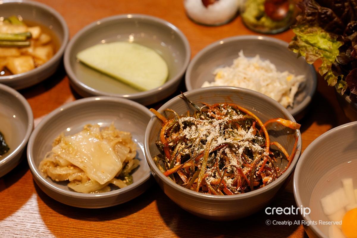 首爾五花肉 烤肉 生拌牛肉 烤肉店 益善洞牧場 明洞美食店 首爾美食 韓國烤肉 明洞美食