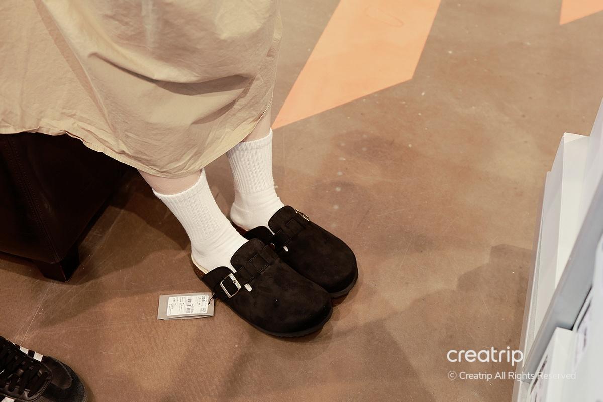 运动鞋 皮鞋 轻便鞋 弘大购物 Shoopen 鞋子购物 球鞋 乐福鞋 K-fashion K时尚 弘大SHOOPEN 韩国鞋款