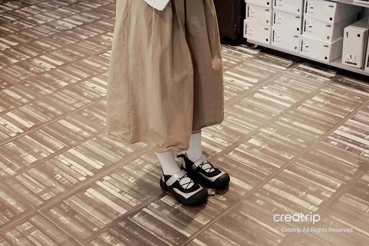 運動鞋 皮鞋 輕便鞋 弘大購物 Shoopen 鞋子購物 球鞋 樂福鞋 K-fashion K時尚 弘大SHOOPEN 韓國鞋款