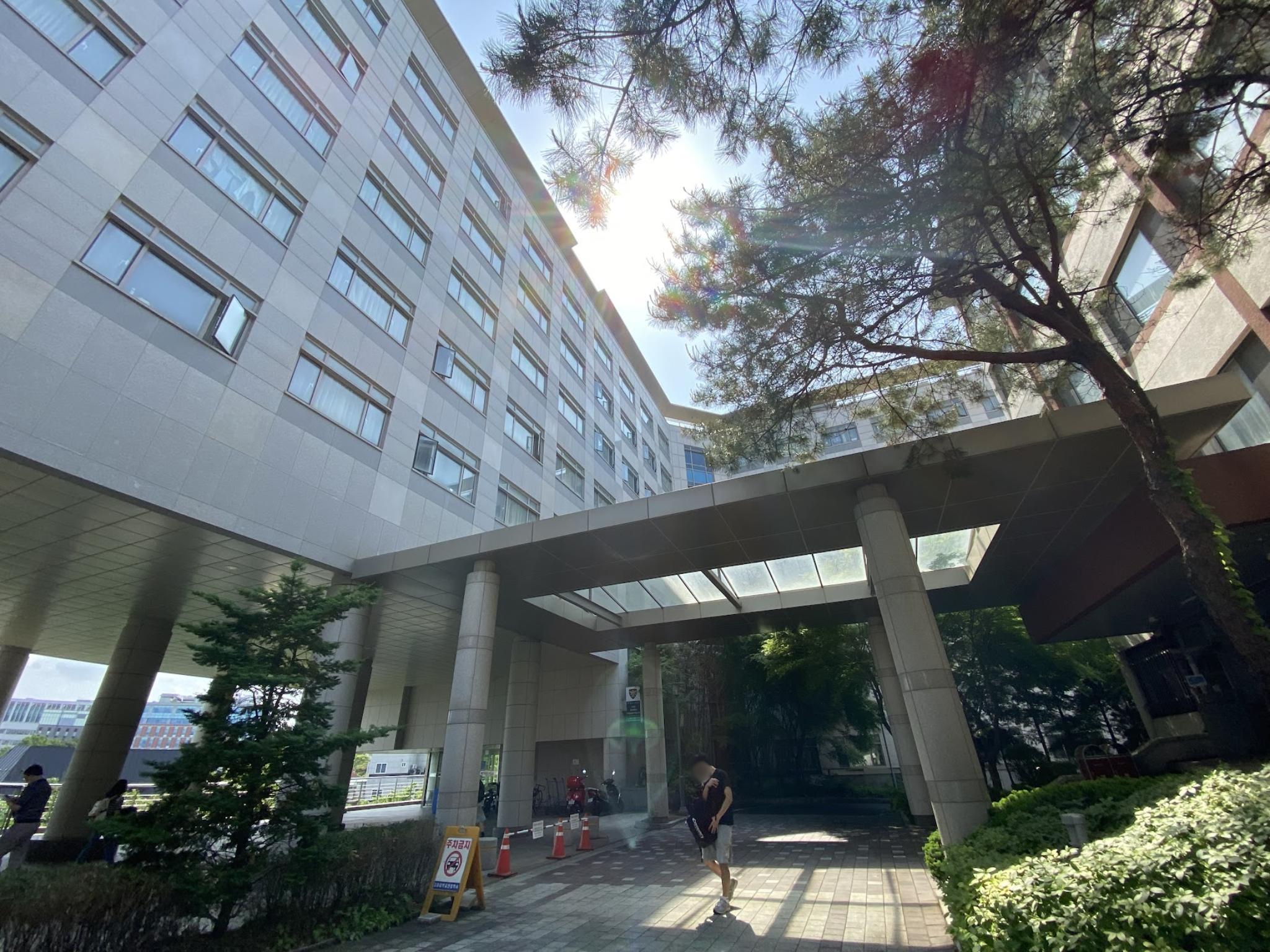 Korea University | Are the dormitories comfortable? Are they safe?