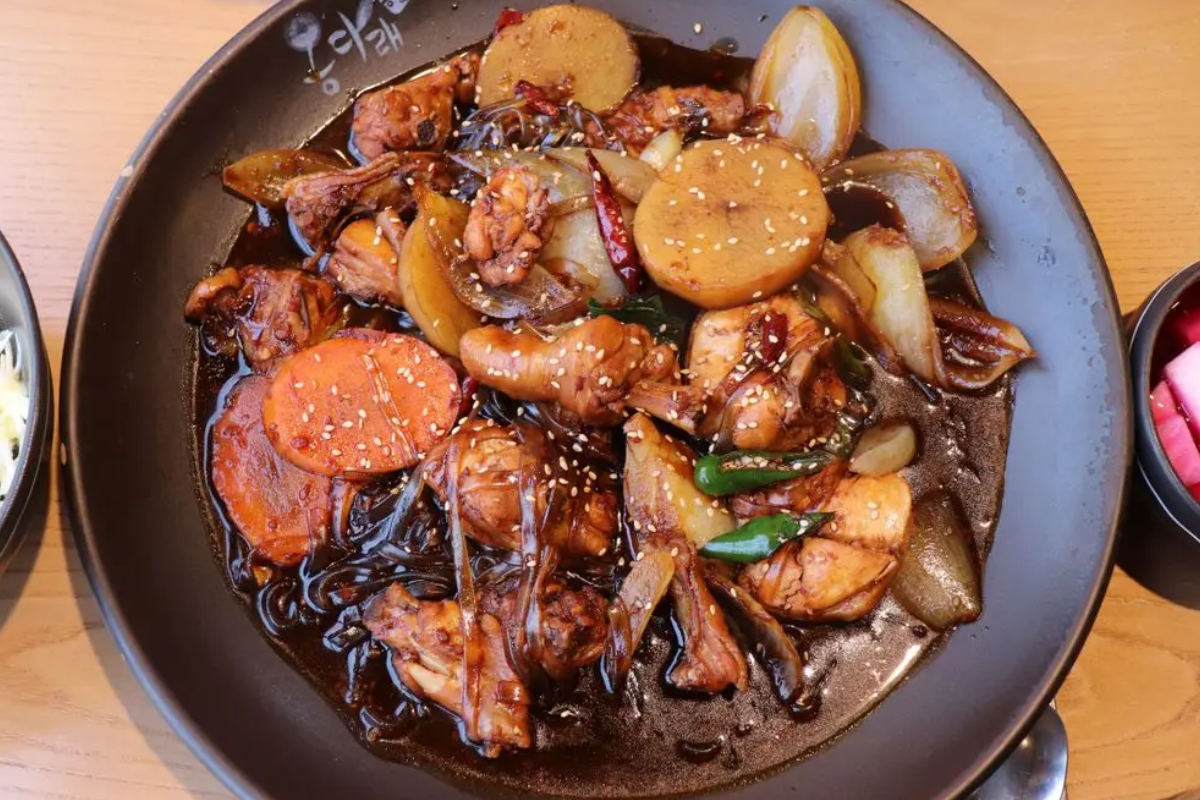 美食 韓國美食 韓國餐廳 首爾美食 首爾餐廳 韓國外賣 雞 雞肉料理 燉雞