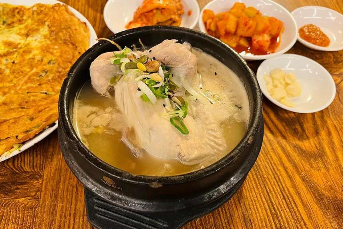 人蔘雞 蔘雞湯 人參雞 雞 韓國美食 首爾人蔘雞餐廳 釜山人蔘雞餐廳 韓國美食推薦 2025