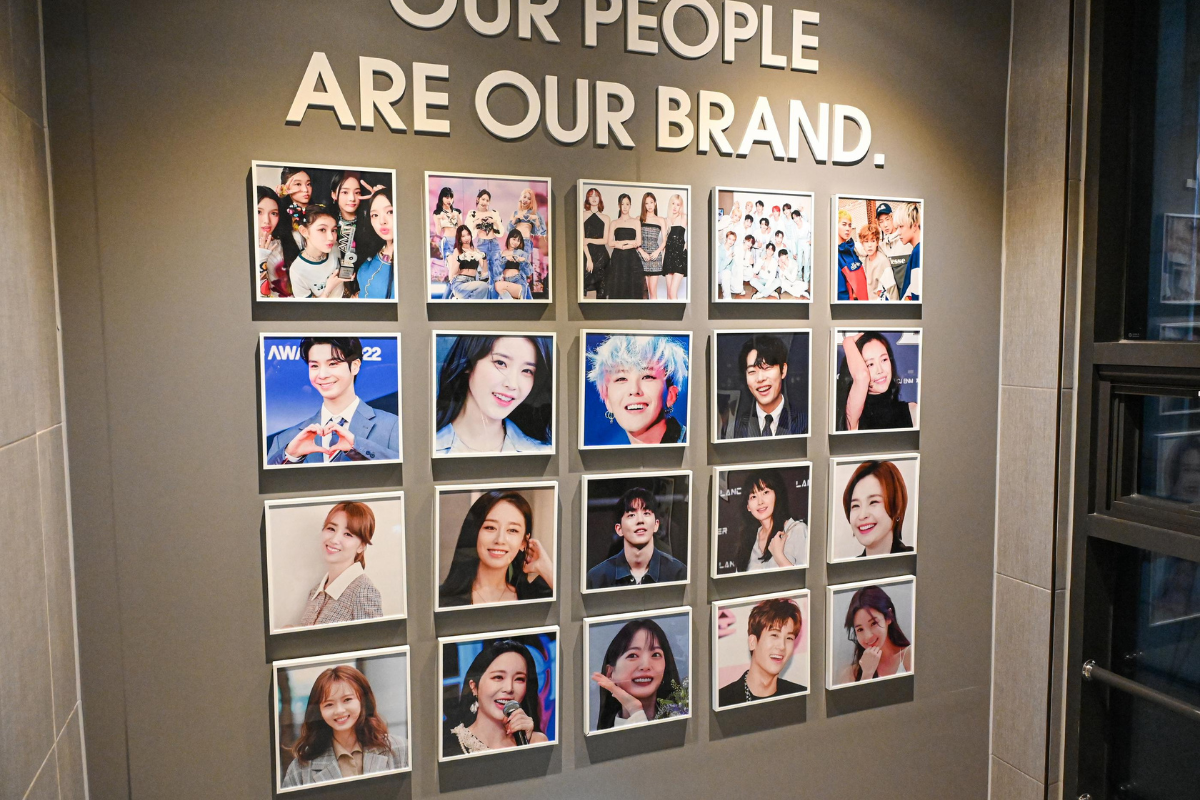 韓國牙齒美白 韓國漂牙 韓國牙齒美白療程 韓國牙科 韓國牙醫 韓國美白牙齒 韓國牙齒護理 韓國牙齒保健 韓國美容 瓷牙貼片 陶瓷牙齒貼片 藍光美白 藍光漂牙 韓國牙科診所推薦 價錢