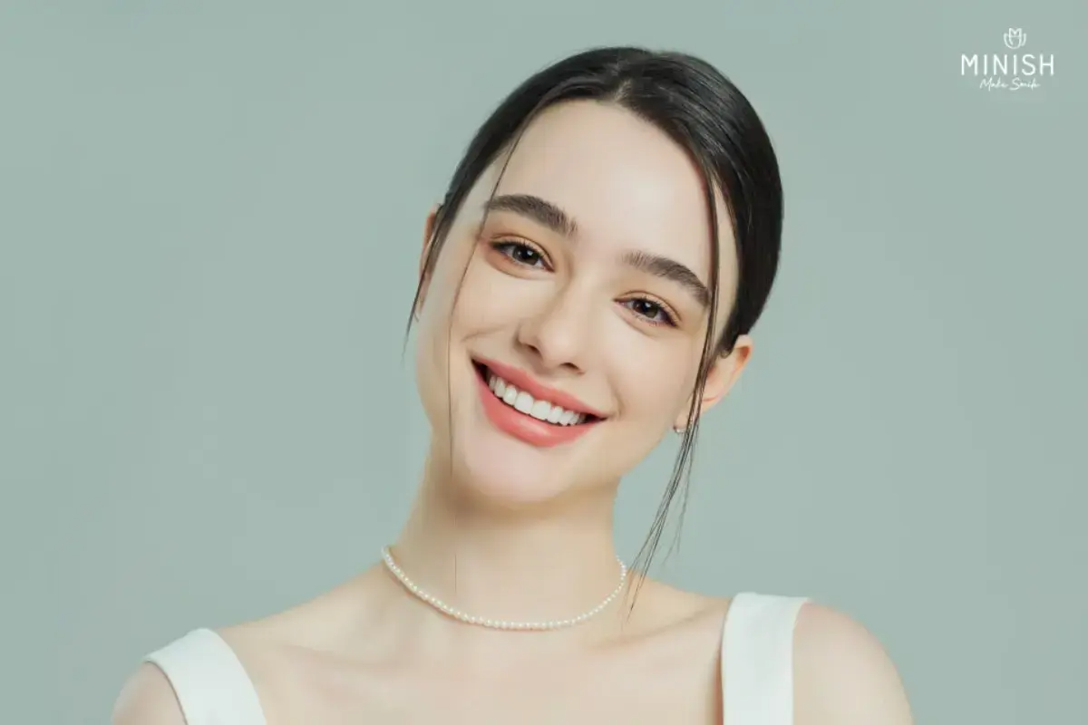 牙齒微笑線 微笑線 牙科 牙科診所 箍牙 門牙貼片 瓷牙貼片 牙齒美白 漂牙 牙齦美白 嘴唇重置術 牙齦微整形 韓國牙科 韓國牙科診所推薦 價錢