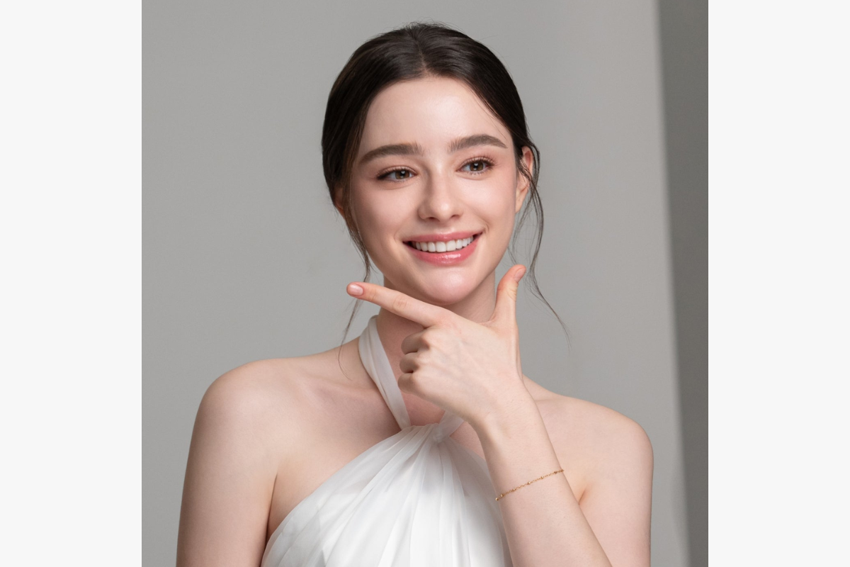 牙齒微笑線 微笑線 牙科 牙科診所 箍牙 門牙貼片 瓷牙貼片 牙齒美白 漂牙 牙齦美白 嘴唇重置術 牙齦微整形 韓國牙科 韓國牙科診所推薦 價錢