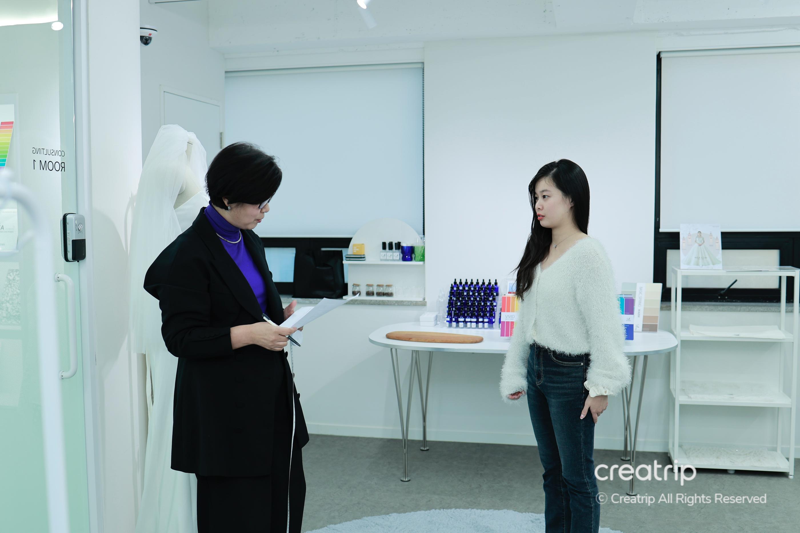 CNSPersonalConsulting 會有專人幫你做個人造型諮詢，仲會俾你睇唔同嘅穿搭選擇。