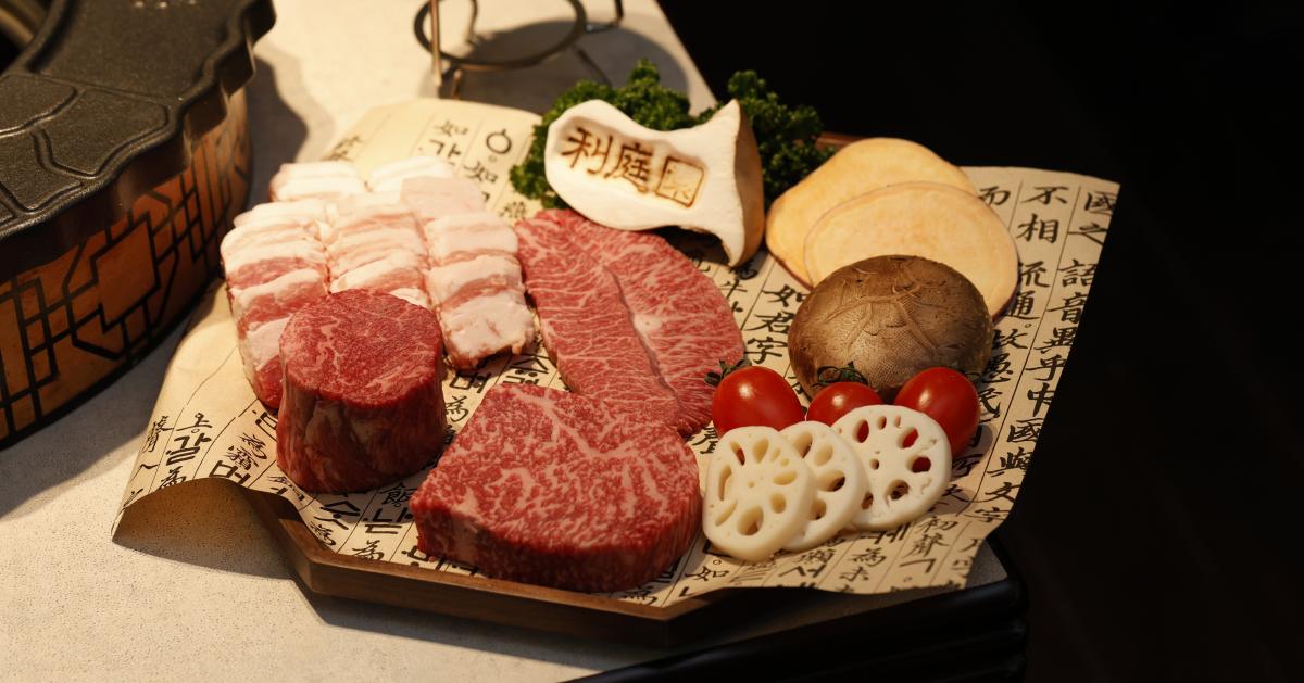 Leejungwon Myeongdong | 3,000 Cuts Aged Pork Belly