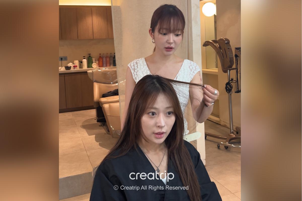 ONYAD HAIR 髮型師同客人進行詳細諮詢