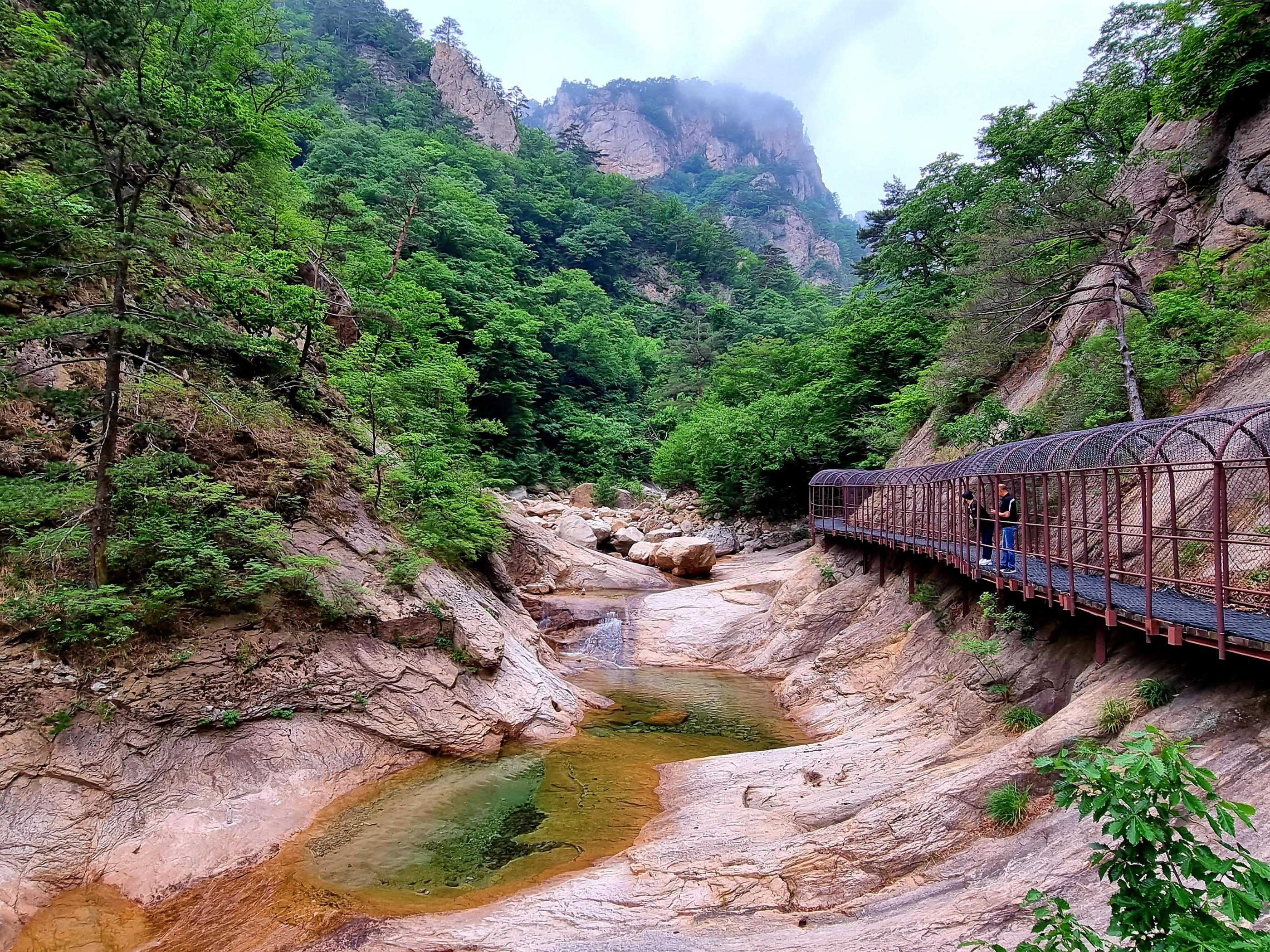 韓國遠足景點推薦,於國立公園欣賞山林景色同參加K-Trekking Challenge