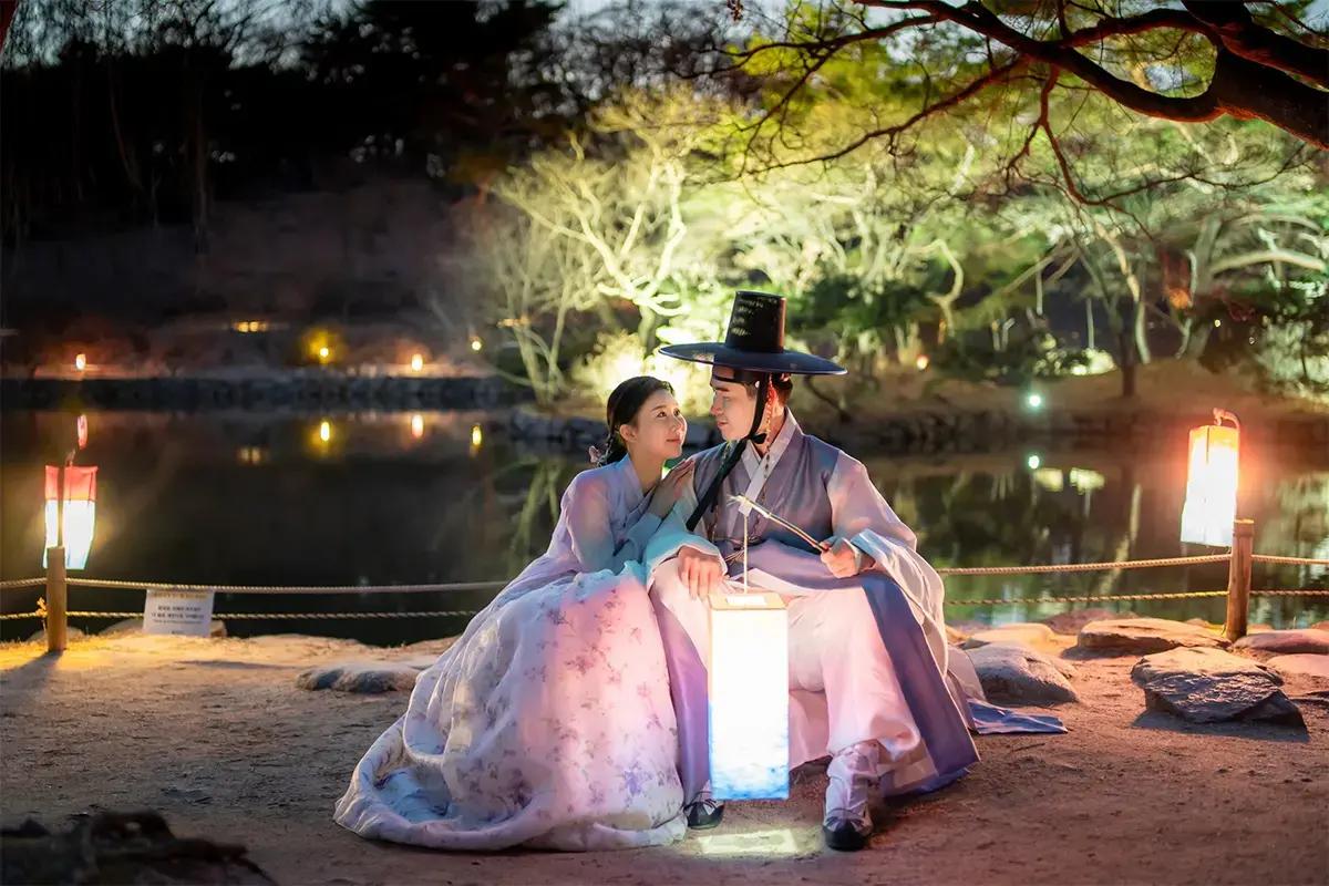 Image of Geumjundang’s premium hanbok and a hanok photoshoot