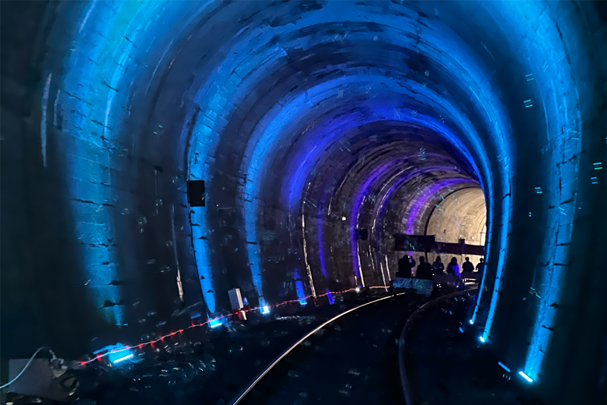 韓国地方旅行、韓国観光地、江原道、カンウォンド、春川、チュンチョン、江村レールバイク、金裕貞駅