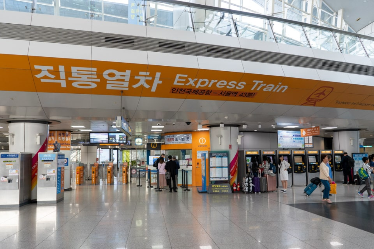 韓國旅行 仁川機場快線AREX 韓國機場交通 AREX直通車 仁川機場去首爾最快方法 仁川機場去首爾交通 AREX車票價錢 AREX車票購買方法 AREX月台 首爾站