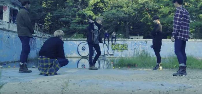 Close-up of a portion of the abandoned swimming pool at Seoul National University, revealing its weathered texture.