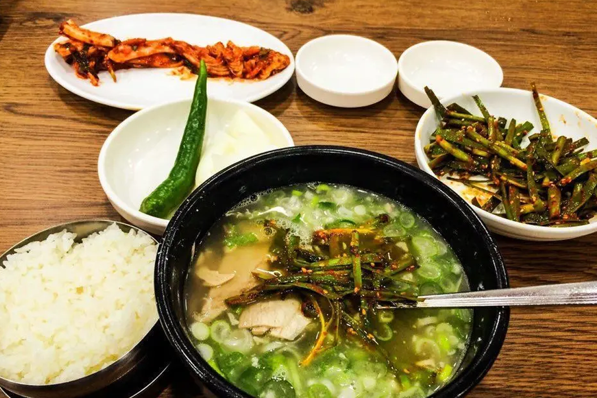 釜山美食 釜山豬肉湯飯 推薦 2025 釜山湯飯店推薦 釜山必吃