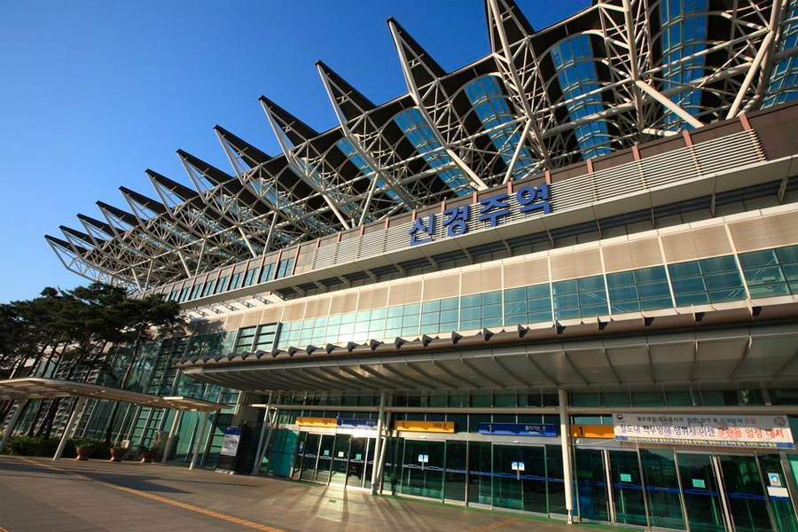 KTX、SRT、慶州駅、高速列車、新慶州駅、慶州、慶州旅行