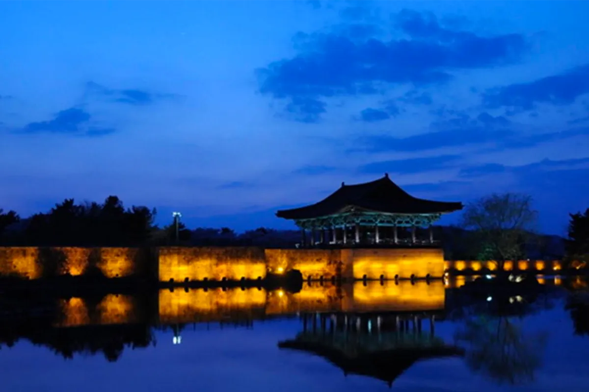 KTX、SRT、慶州駅、高速列車、新慶州駅、慶州、慶州旅行