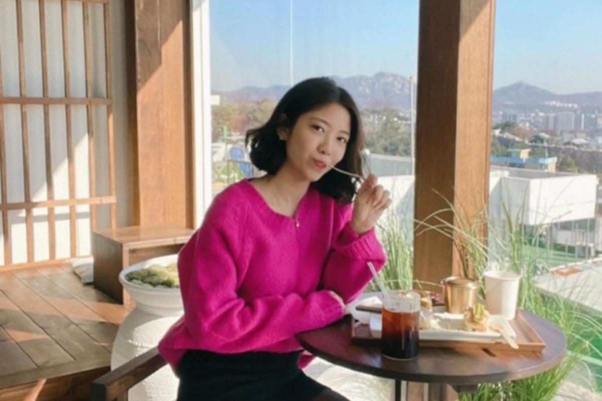 韓国、韓国旅行、韓国観光、ソウル、ソウル旅行、韓国カフェ、ソウルカフェ、韓国カフェ巡り、韓屋カフェ、韓屋村、北村、恩平、韓国伝統、韓国文化、三清洞、城北洞、韓国デザート、伝統菓子、伝統茶、オミジャ茶、パッピンス