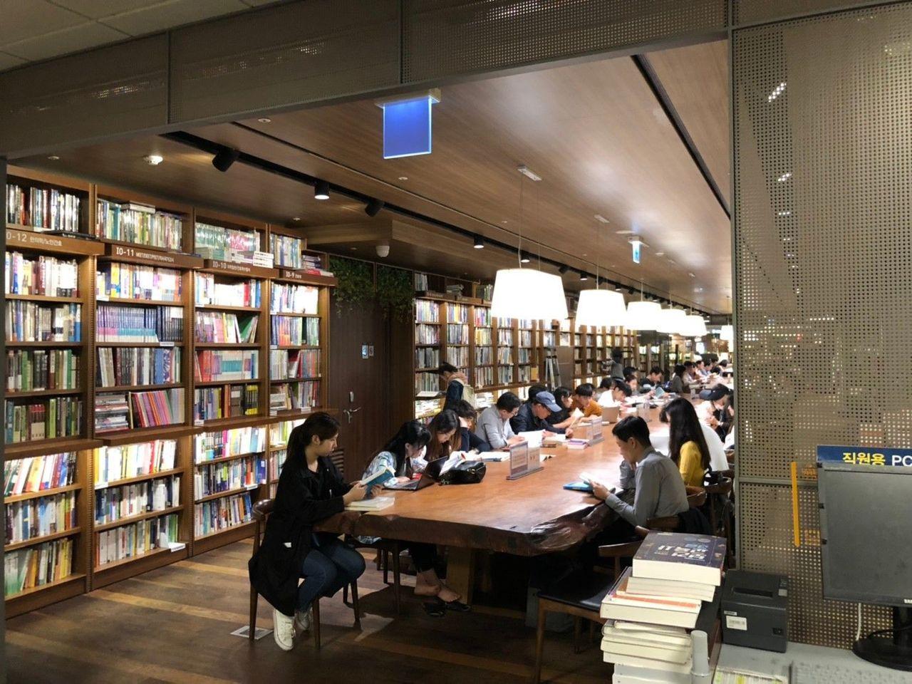 韓國教保文庫 首爾教保文庫 教保文庫地址 教保文庫分店