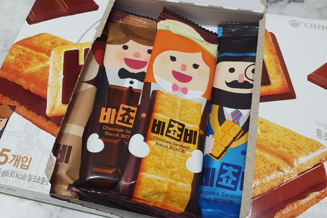 韓国お菓子、韓国クッキー、韓国おやつ、韓国菓子、韓国おすすめ、ククダス、韓国スナック、韓国ポテチ、韓国マート、韓国スーパー、韓ビニ、クッキークランブル、ビチョビ、オ！グマ、オグマ、オ！カムジャ、オカムジャ、ロッテZERO、韓国菓子ZERO、カムティ、プチパリ、チキンPOP、チキンポップ、スモアオガットメロクリスピー、コンチョ、コンチ、モンシェル