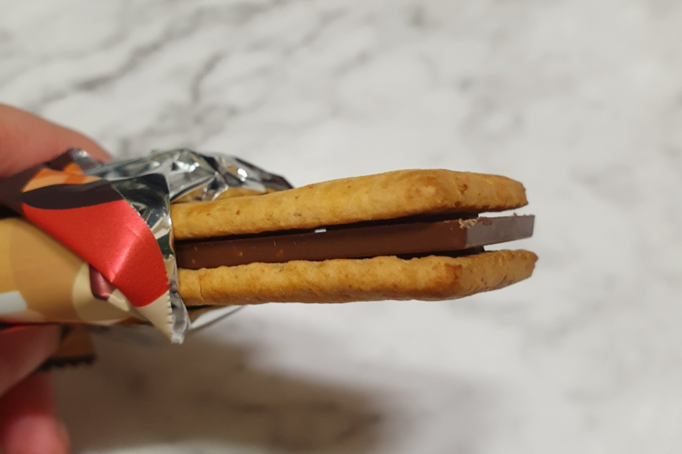 韓国お菓子、韓国クッキー、韓国おやつ、韓国菓子、韓国おすすめ、ククダス、韓国スナック、韓国ポテチ、韓国マート、韓国スーパー、韓ビニ、クッキークランブル、ビチョビ、オ！グマ、オグマ、オ！カムジャ、オカムジャ、ロッテZERO、韓国菓子ZERO、カムティ、プチパリ、チキンPOP、チキンポップ、スモアオガットメロクリスピー、コンチョ、コンチ、モンシェル