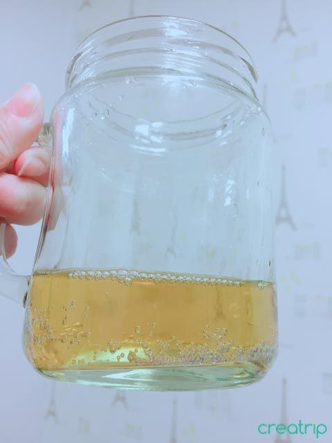 CASS Light 倒入玻璃杯中展示，顯示淡淡的顏色和清爽氣泡