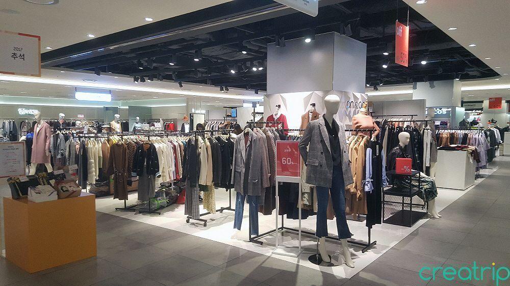 place children's clothing store